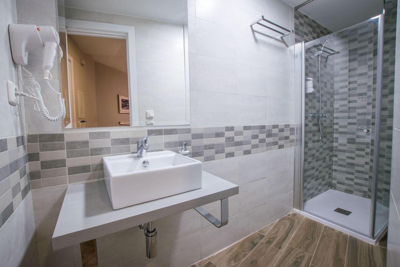Ibericabeds Plaza Nueva Suite 21 Granada Eksteriør billede